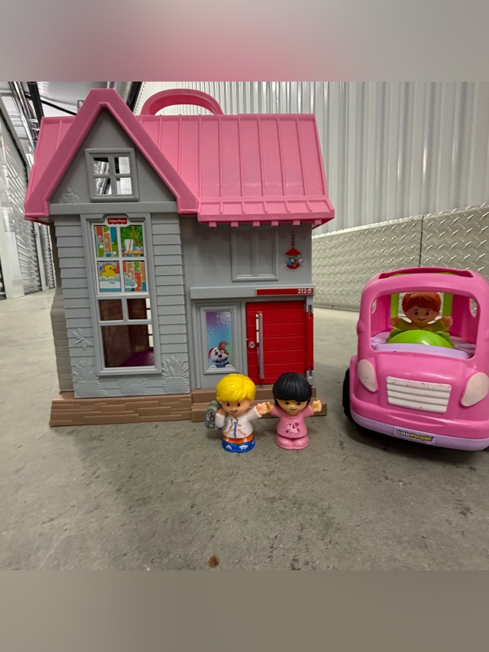 Fisher Price Little People Surprise & Sounds Home House Car 3 Figures